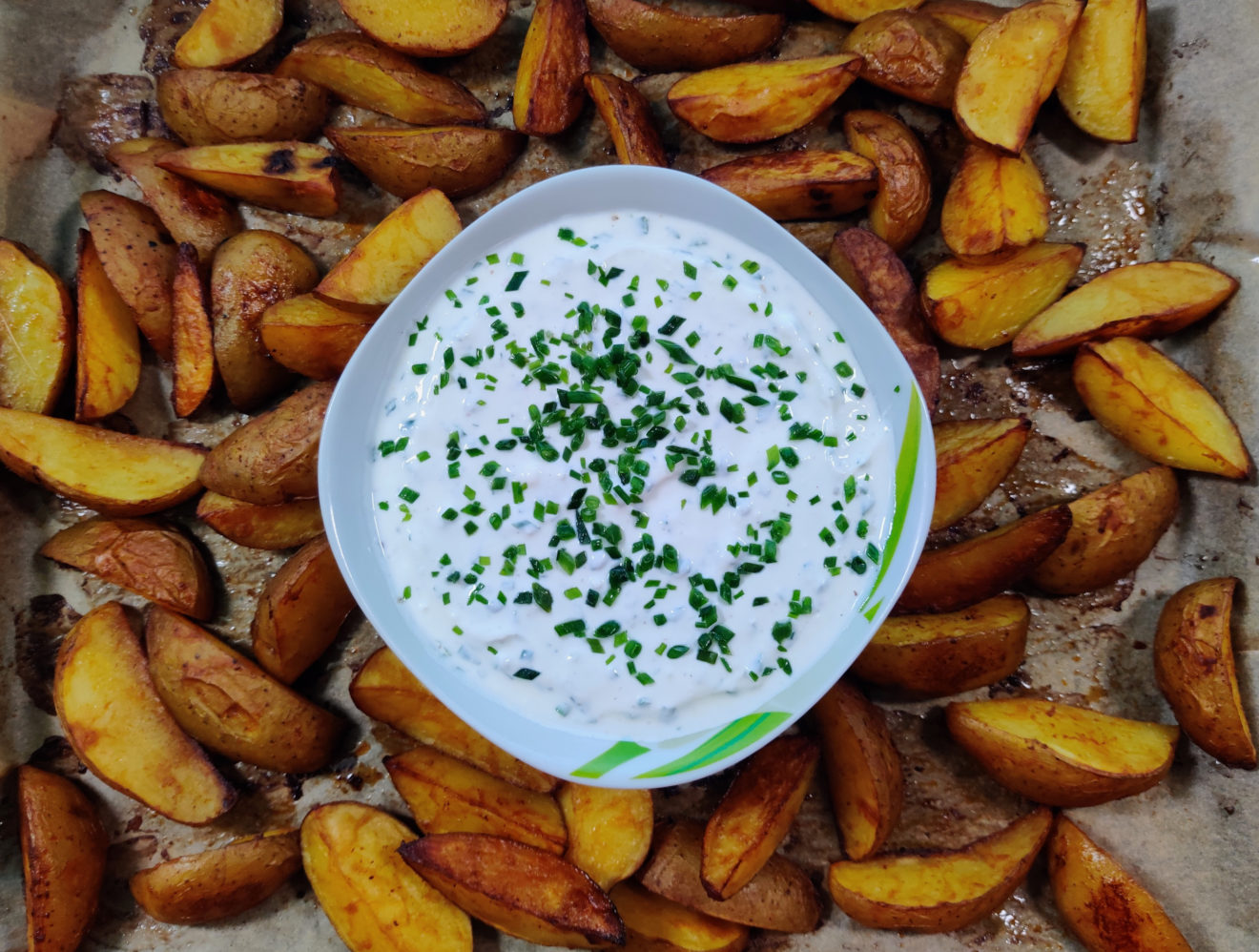 Kartoffel Wedges mit Sour Creme – Randnotizen.org